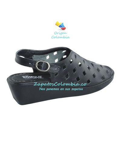 Sandalia Confort Rómulo en cuero 0205-5077 Negro