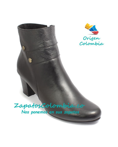 Bota en Cuero Negro, Dama, Tacón 5.5 cm 2524-1015