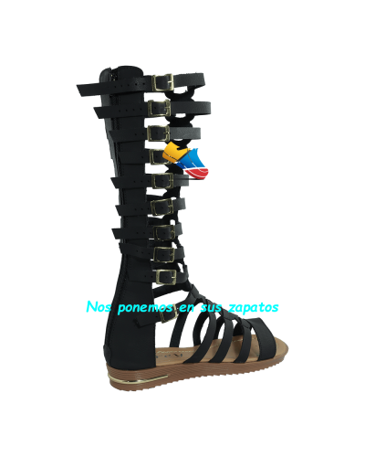Verano en tus pies. Sandalias Frescas y Modernas